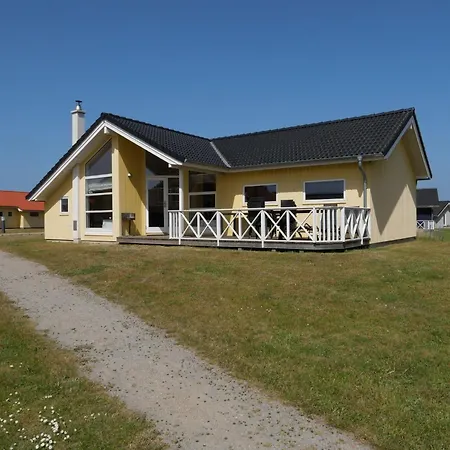 Prázdninový dům Grobenbrode Sunlit Deck Retreat *